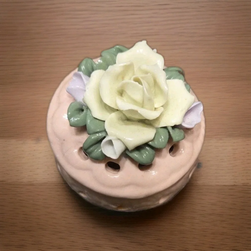 Ceramic Pink Woven Basket Trinket Box with Flowers - Lilac Buds & White Rose